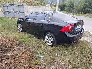 Volvo S60 foto 4