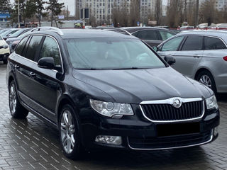 Skoda Superb foto 4