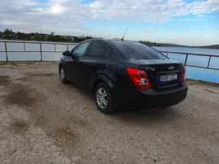 Chevrolet Aveo фото 1
