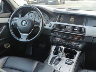 BMW 5 Series foto 13