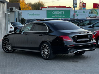 Mercedes E-Class foto 4