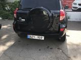 Toyota Rav 4 foto 4