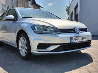 Volkswagen Golf foto 2