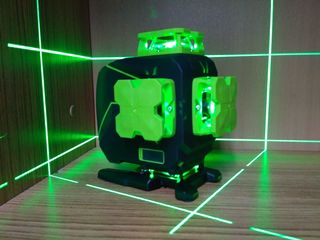 Лазерный уровень Huepar S04CG-L. Laser Osram Germany ! foto 1