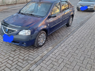 Dacia Logan foto 3