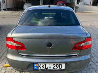 Skoda Superb foto 4