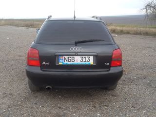 Audi A4 foto 6