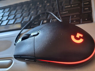 Se vinde mause Logitech G205 8000 dpi foto 3