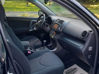 Toyota Rav 4 foto 4