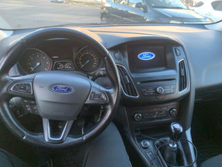 Ford Focus foto 10