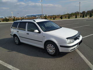 Volkswagen Golf foto 2