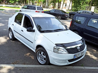 Dacia Logan foto 8