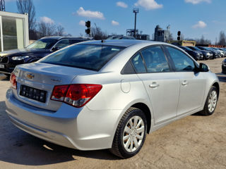 Chevrolet Cruze foto 7