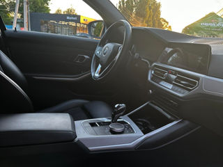 BMW 3 Series foto 8