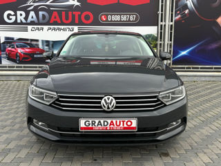 Volkswagen Passat foto 2