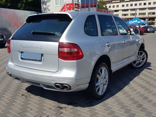 Porsche Cayenne foto 4