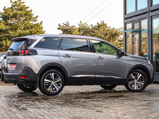 Peugeot 5008 foto 2