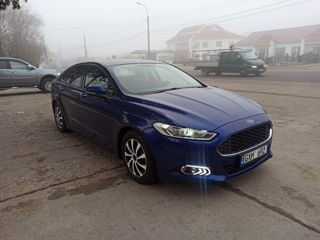 Ford Mondeo foto 7