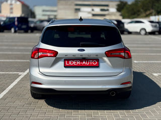 Ford Focus foto 5