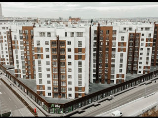 Apartament cu 2 camere, 65 m², Botanica, Chișinău foto 3
