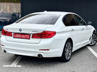 BMW 5 Series foto 4