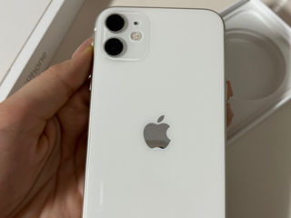 Vând iPhone 11 128Gb