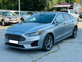 Ford Fusion foto 1