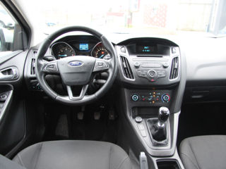 Ford Focus foto 10