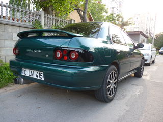 Subaru Impreza foto 3