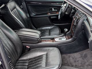 Audi A8 foto 7