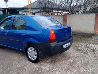 Dacia Logan foto 5