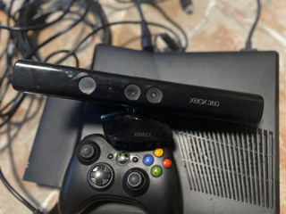 Xbox 360 Slim Usa foto 2