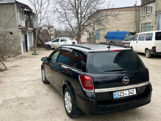 Opel Astra foto 3