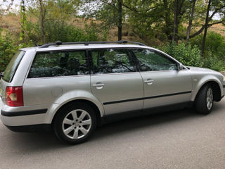 Volkswagen Passat foto 9