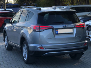 Toyota Rav 4 foto 5