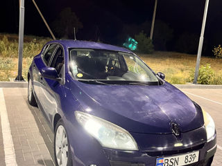 Renault Megane foto 2