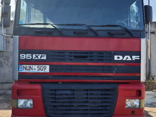 Daf XF 95 foto 1