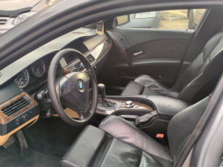 BMW 5 Series foto 7