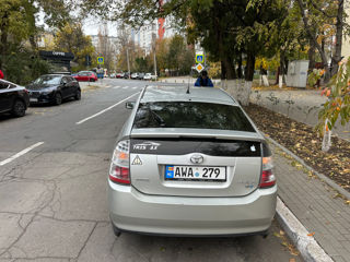 Toyota Prius foto 5