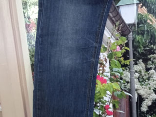Мужские джинсы размер L. foto 3