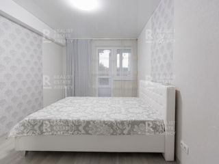 Apartament cu 3 camere, 95 m², Centru, Chișinău foto 8