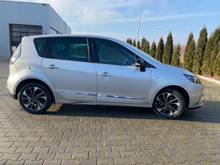 Renault Scenic foto 8