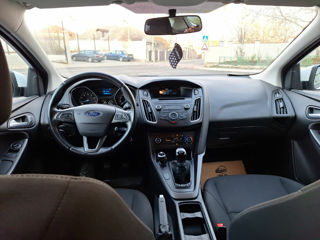 Ford Focus foto 2