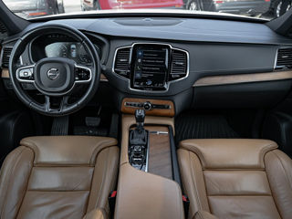 Volvo XC90 foto 7