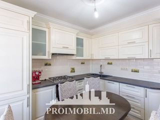 Buiucani! apartament în 2 nivele, 3 camere separate cu living, terasă spațioasă! 101 mp! foto 6