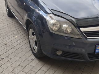 Opel Zafira foto 6