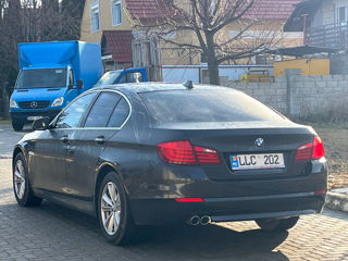 BMW 5 Series foto 6