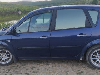 Renault Scenic foto 3