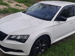 Skoda Superb foto 8