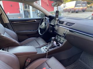 Skoda Superb foto 4